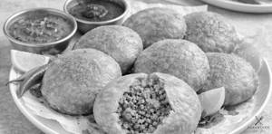 Moth Dal Kachori
