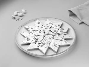 KAJU KESHAR BURFI