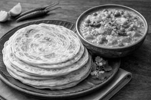3 Porotta + Veg Kuruma