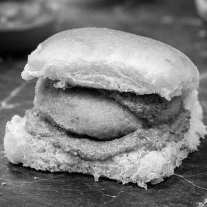 Royal Vadapav
