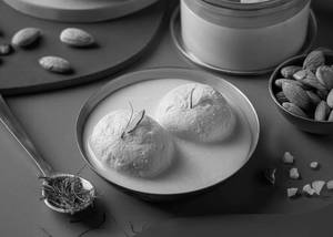 Sweet Shop Kesar Rasmalai (2pcs)