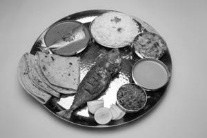 Solo Fish Thali