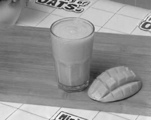Fresh Mango Smoothie (30g+ Protein)
