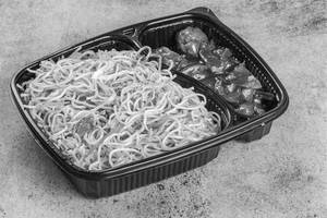 Manchurian With Hakka Noodles