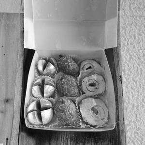 Mix Sweets Square Box (Small)