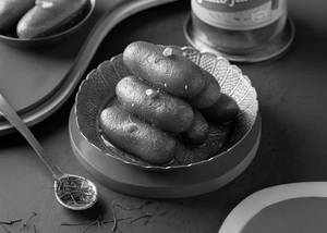Gulab Jamun (6pcs)