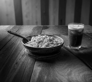 White Sauce Egg Pasta + Cold Coffee