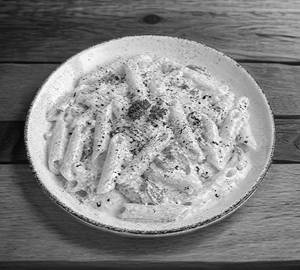 White Sauce Pasta