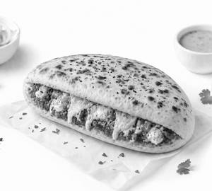 Cheese Paneer Kulcha