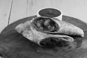 Paneer Lasooni Tikka Roll.