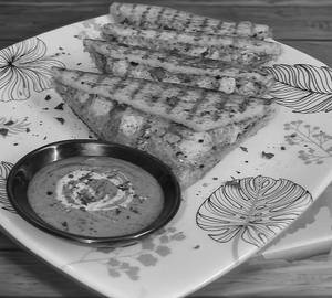 Makhani Sandhwhich