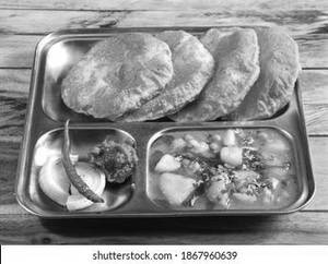 Sabzi Puri (6 pcs)