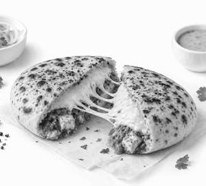 Cheese Burst Paneer Kulcha