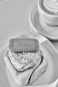 Biscoff Cinnamon Roll