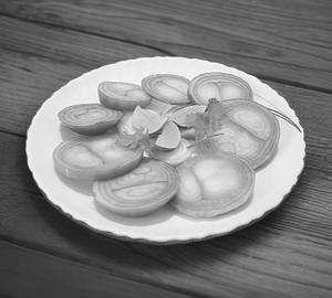 Classic Onion Salad