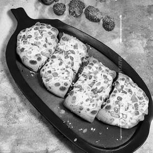 Exotic veg garlic bread