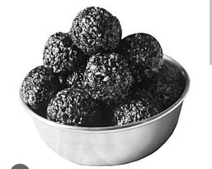 Black Til Ladoo