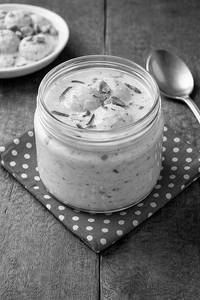 Kesar Rasmalai With Rabri [350 Ml Salsa Jar]