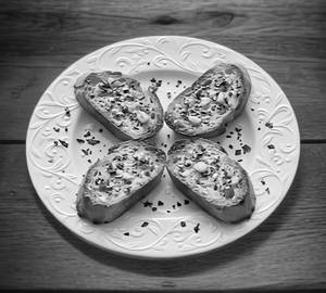 Simple Garlic Bread