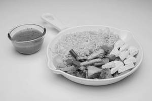 Brown Rice Meal Loaded with Paneer in Peri-Peri Sauce