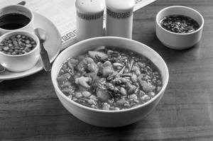 American Corn With Diced Potato In Hot Garlic Sauce