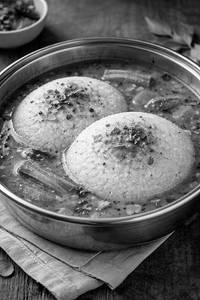 Idly-sambar Dip (2pcs)