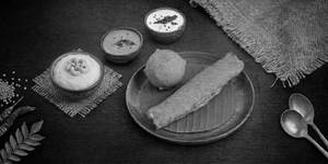 Aloo Bonda(1pc), Banana Bajji(1pc) & Kesari(80gm)