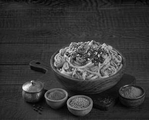 Udon Chicken Chilli Garlic Noodles