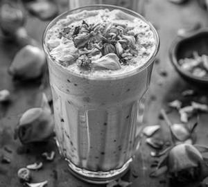 Herbal Rosemilk
