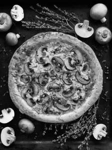 Captain Mushroom Pizza