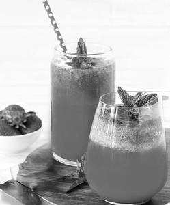 Strawberry Mint Cooler