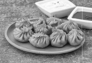 Veg momos
