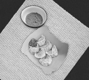 Pork momo