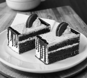 Chocolate Oreo Pastry