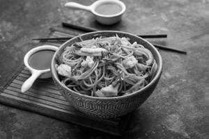 Egg Chilli Garlic Chowmin