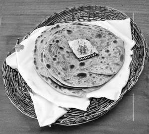 Chilly paratha green