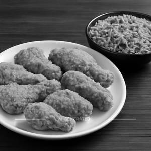 Chicken Crispy 7 Pcs + Chicken Schezwan Rice (650 Ml)
