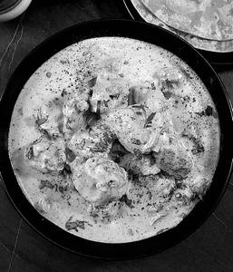 Veg White Leg Piece  Gravy