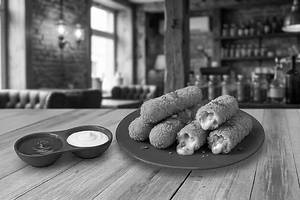 Veg Cheese Fingers (6 pcs)