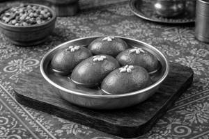 Gulab Jamun [5 Pieces]