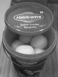 Rosogolla [ Pieces]