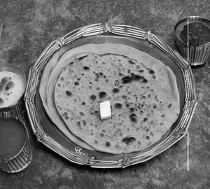 Garlic parantha