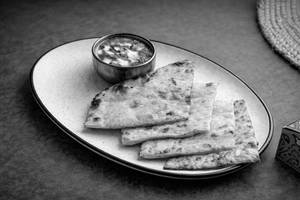 Stuffed Kulcha