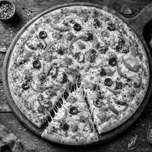 Mix Veg Pizza