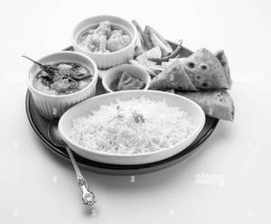 4 chapati + rice + dal + seasonable sabji