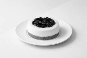 Blueberry Bento Cheesecake (300 Gm)