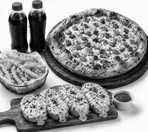 Monsoon Pizza Combo For 2-Veg [Serves 2-3]