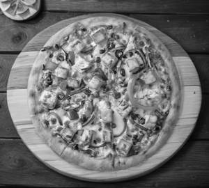 Chilli Paneer Pizza