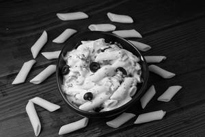 White Sauce Pasta