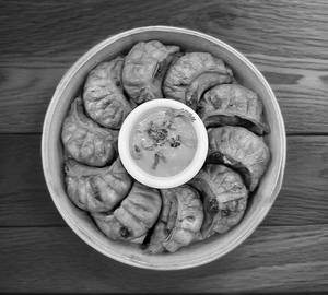 Peri peri veg momos (6 pieces)